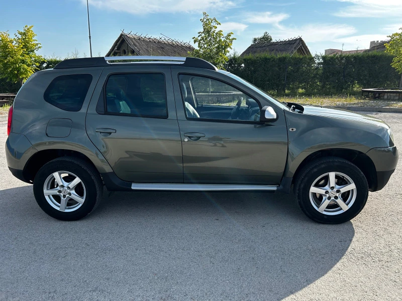 Dacia Duster 1.5 dci 110 4x4, снимка 7 - Автомобили и джипове - 47665696