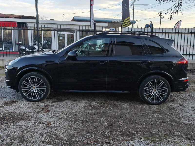 Porsche Cayenne  S 4.2 TDI GTS OPTIK-PANORAMA, снимка 3 - Автомобили и джипове - 48868158