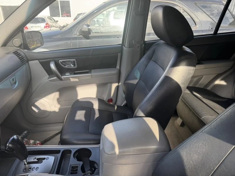 Kia Sorento 3.5 Бензин , снимка 6 - Автомобили и джипове - 52496668