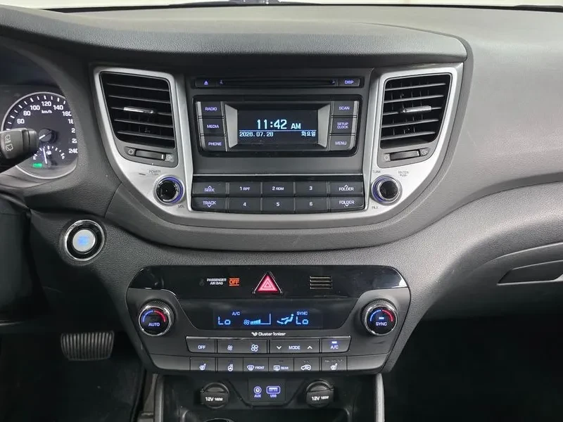 Hyundai Tucson 2.0 - САМО 30% АВАНС, снимка 13 - Автомобили и джипове - 56065930