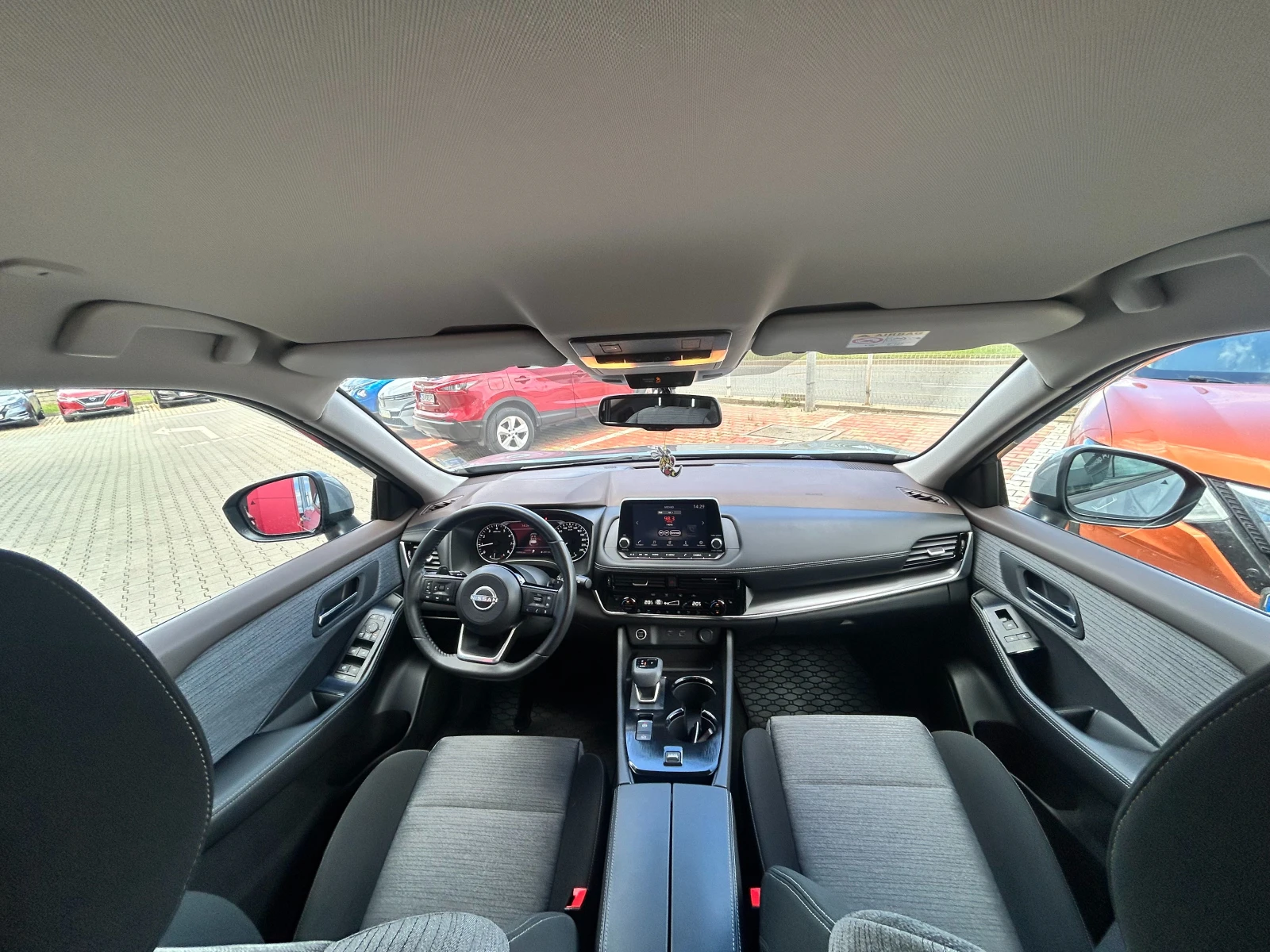 Nissan X-trail 1.5 DDT Acenta A/T - изображение 7