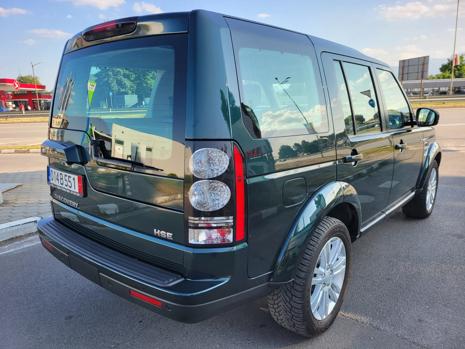 Land Rover Discovery 3.0 SDV6 249 КС FACE-LIFT 4X4 - изображение 5