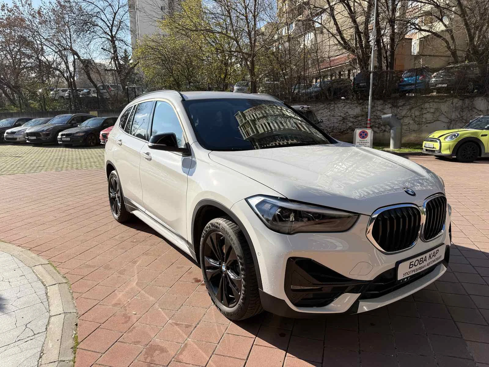 BMW X1 xDrive18d - изображение 3