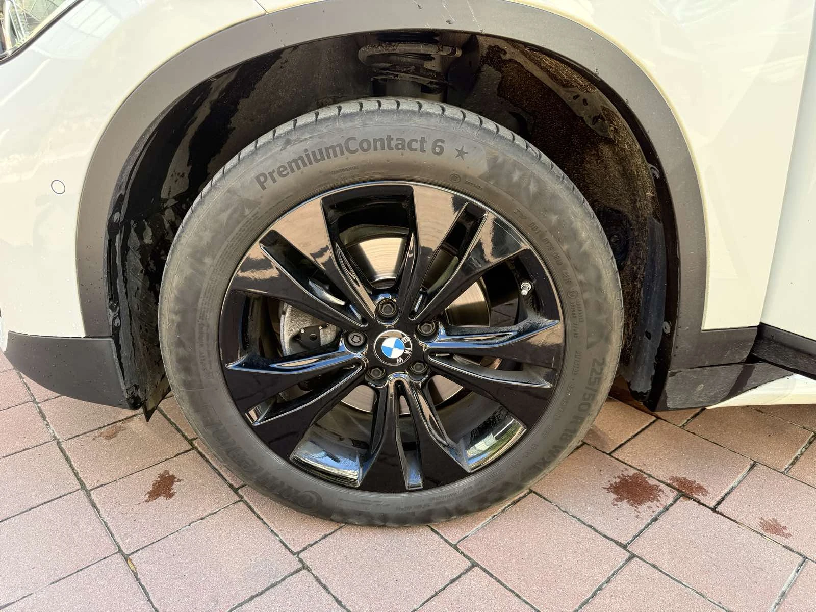 BMW X1 xDrive18d - изображение 8