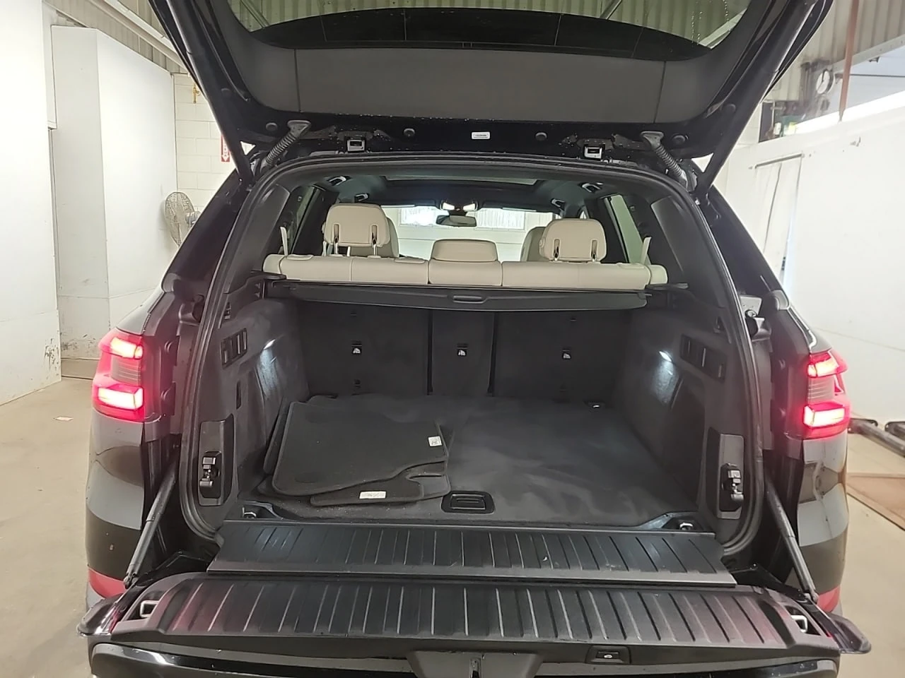 BMW X5 *  *    *   *  | Mobile.bg   16