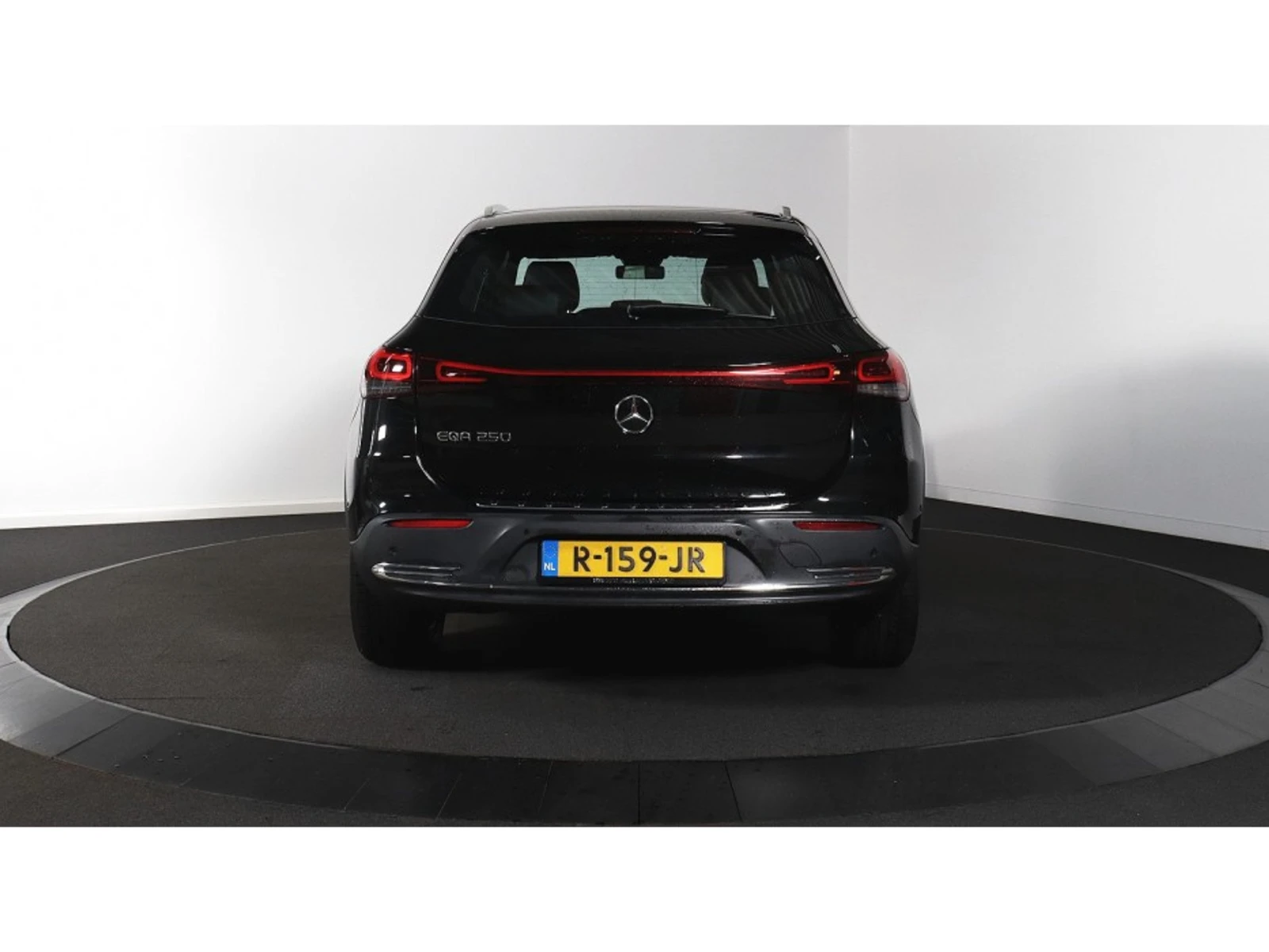 Mercedes-Benz EQA EQA 250 Business Line, снимка 11 - Автомобили и джипове - 53962462