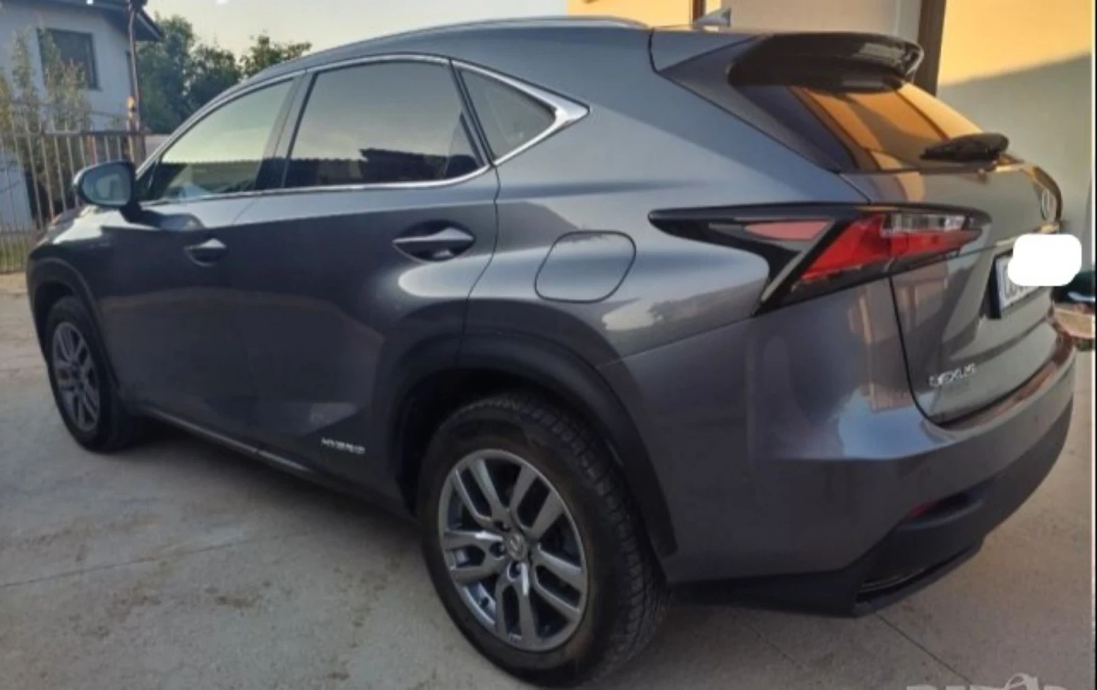 Lexus NX 300h 4x4, снимка 5 - Автомобили и джипове - 54211156