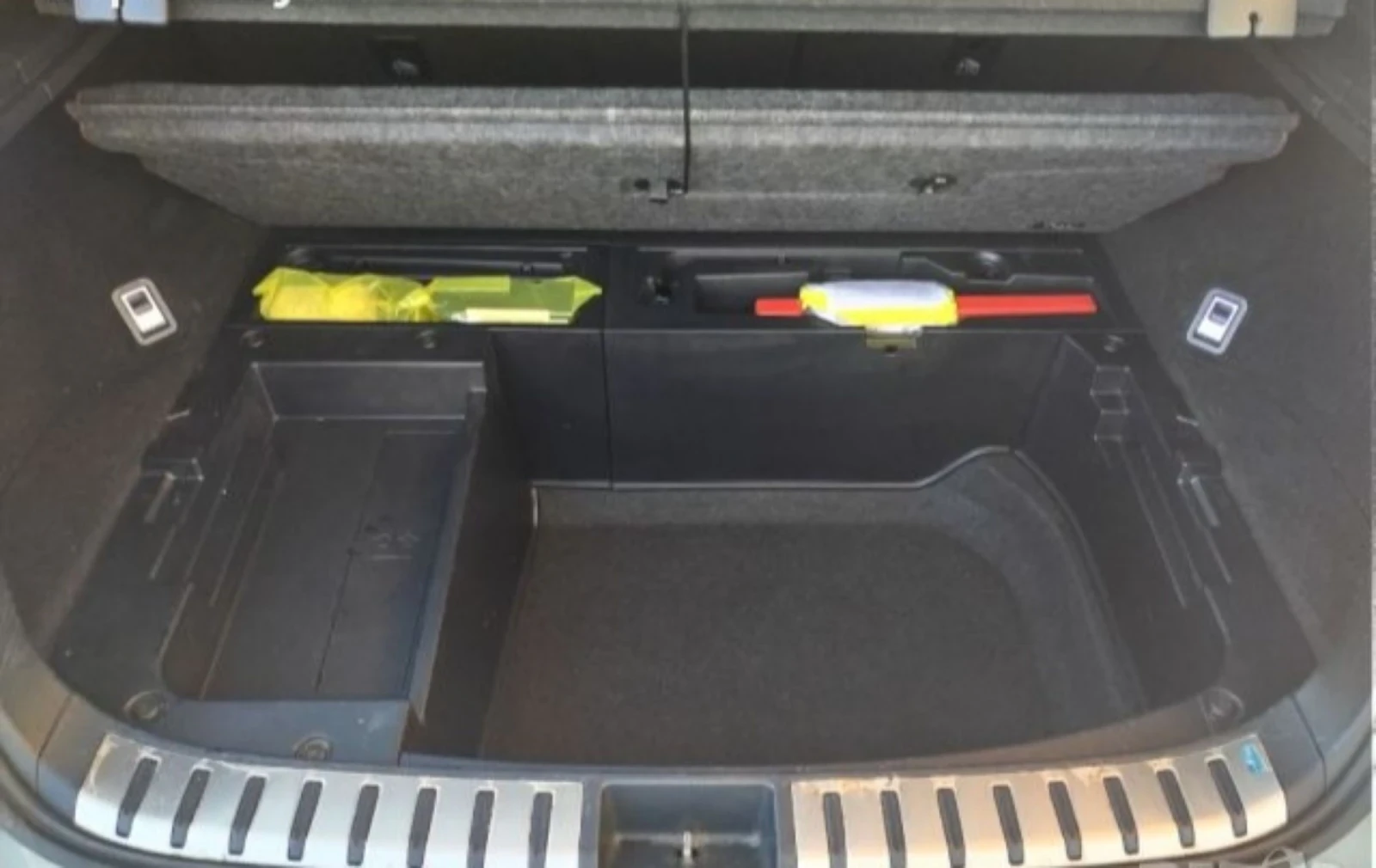 Lexus NX 300h 4x4, снимка 14 - Автомобили и джипове - 54211156