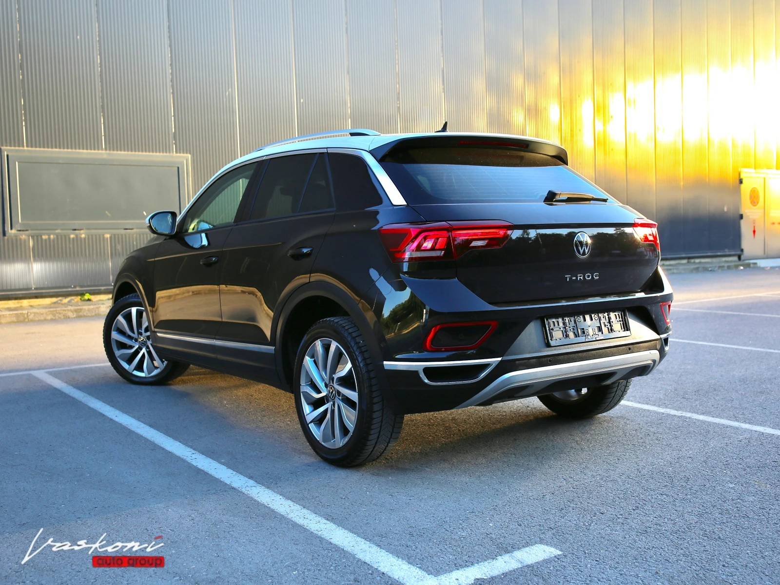 VW T-Roc 2.0 TDI FACELIFT IQ.LIGHT, снимка 3 - Автомобили и джипове - 55008577