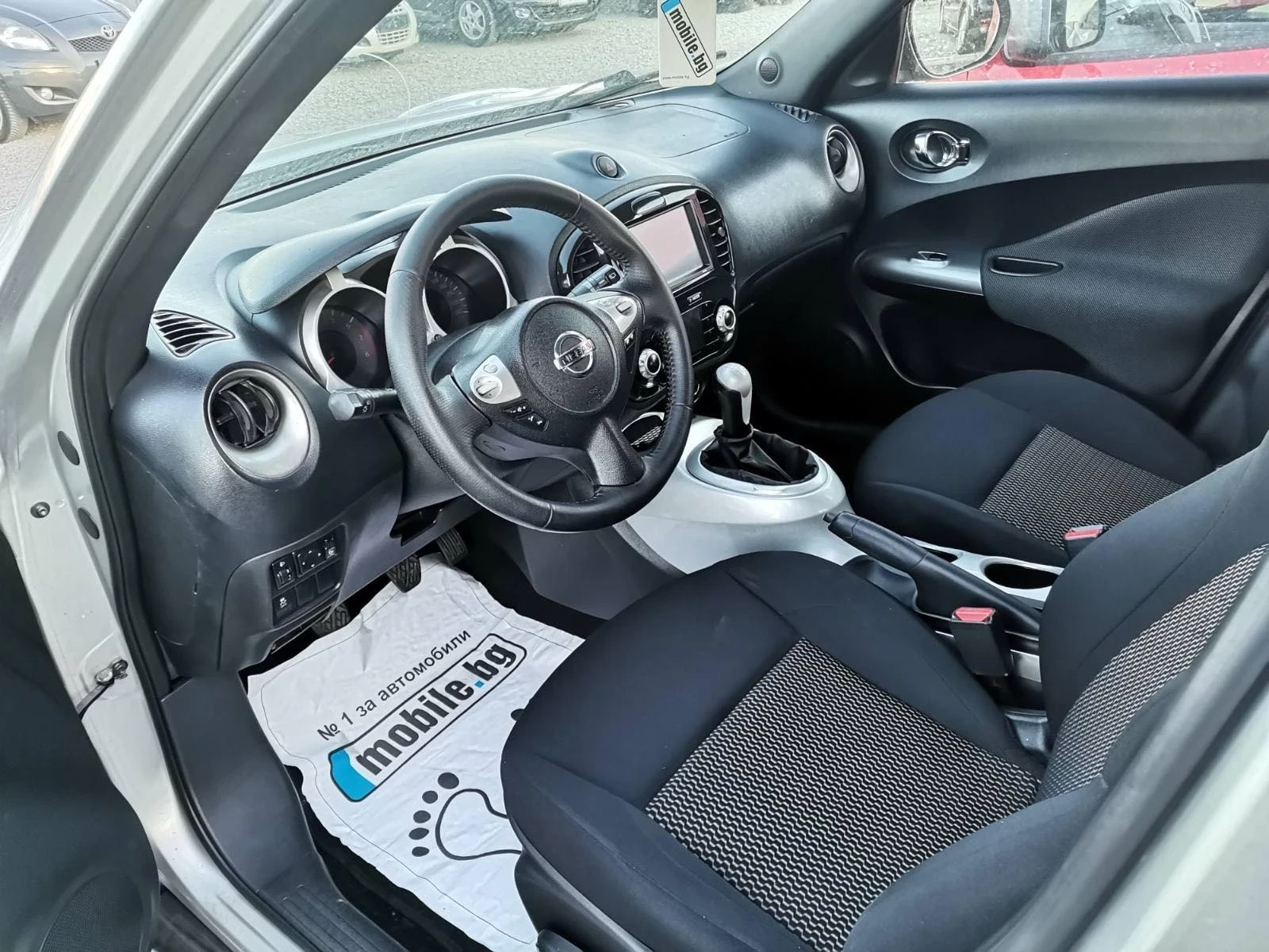 Nissan Juke 1.6 , снимка 4 - Автомобили и джипове - 55071638