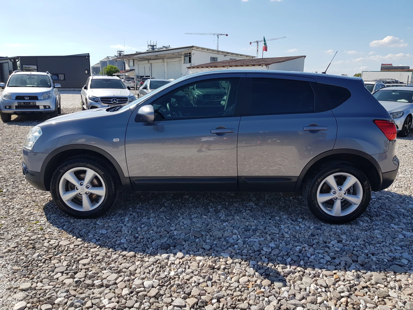 Nissan Qashqai 2.0 DCI-150 к.с. 6ск. ПАНОРАМА, снимка 8 - Автомобили и джипове - 55234280