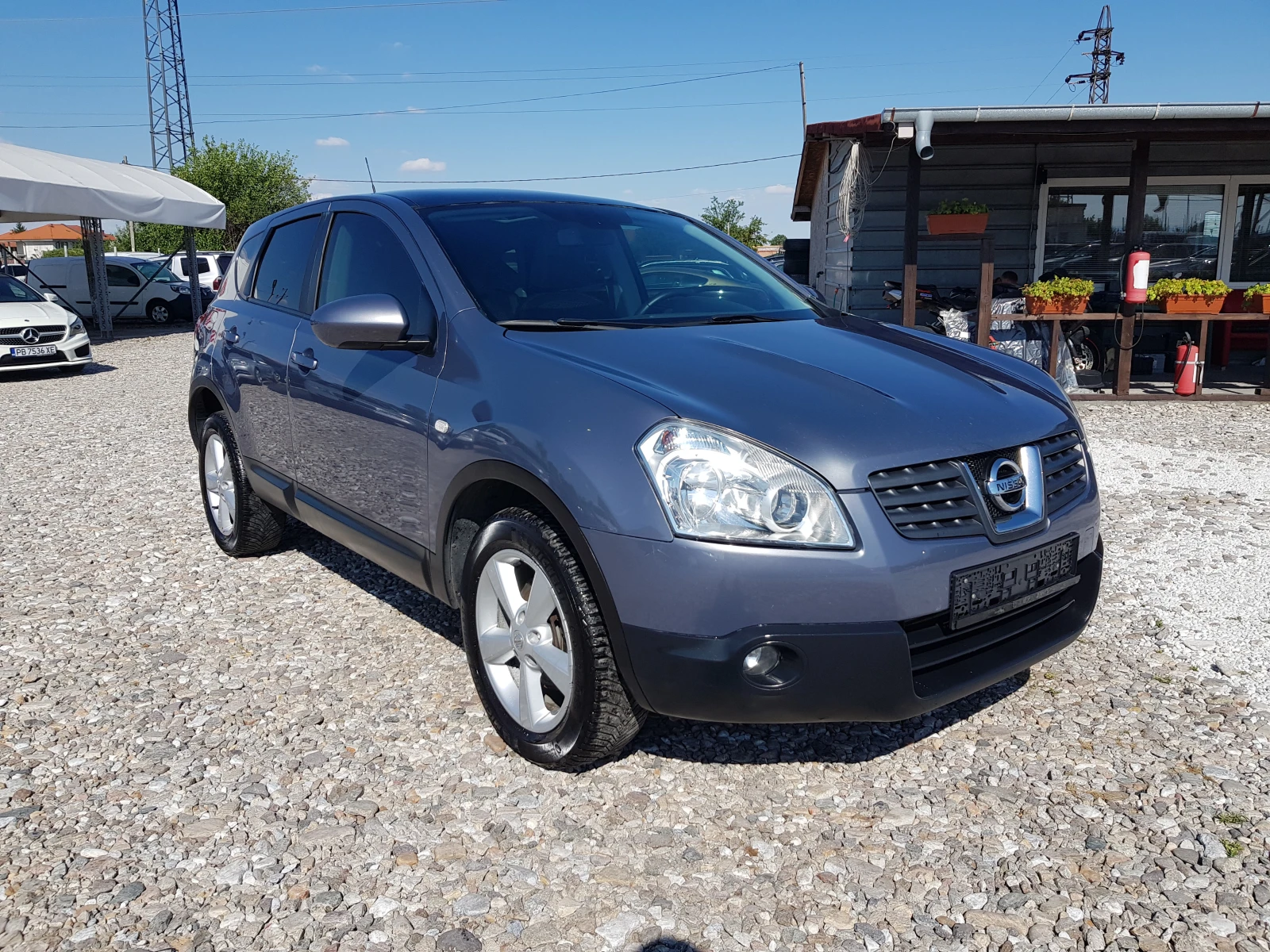 Nissan Qashqai 2.0 DCI-150 к.с. 6ск. ПАНОРАМА, снимка 3 - Автомобили и джипове - 55234280
