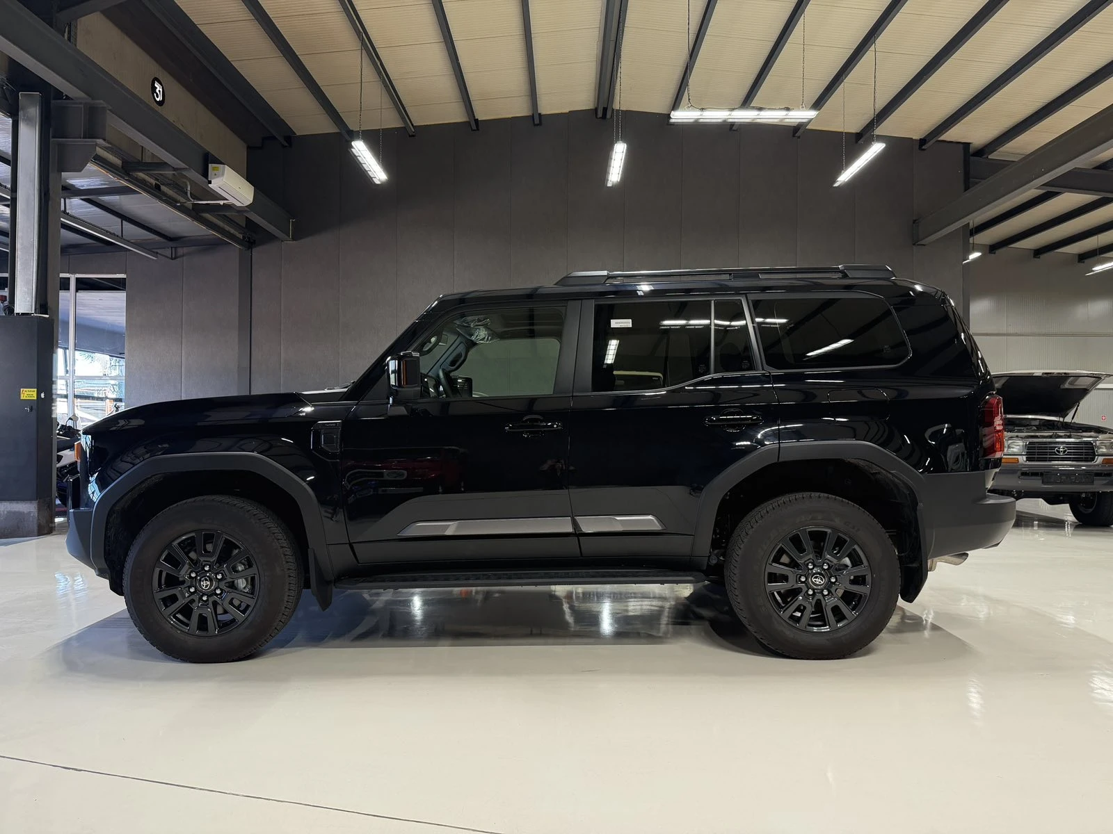Toyota Land cruiser 2.4 Turbo | Mobile.bg � ����������� 4