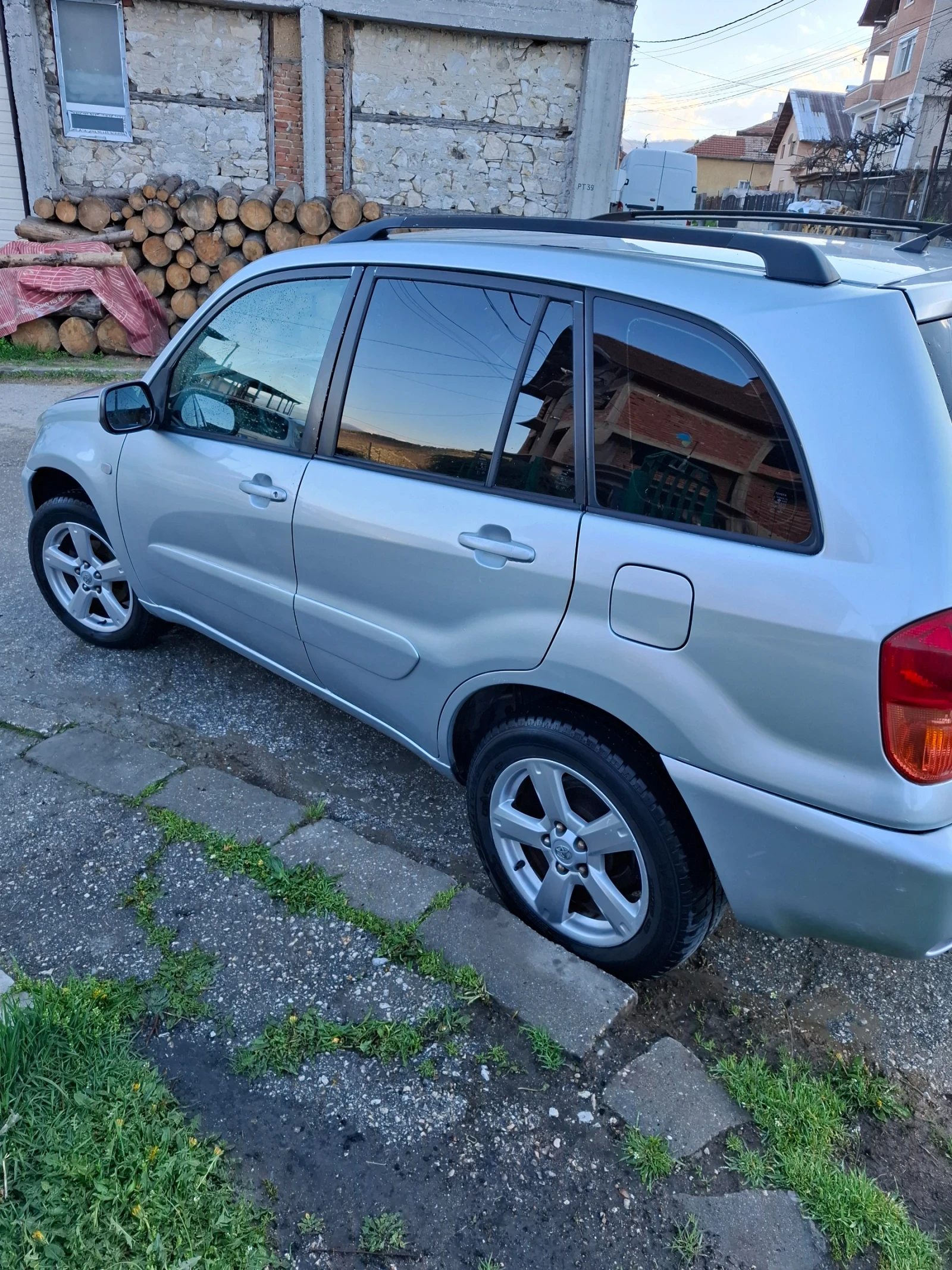 Toyota Rav4 D4D 2.0, снимка 4 - Автомобили и джипове - 55408224