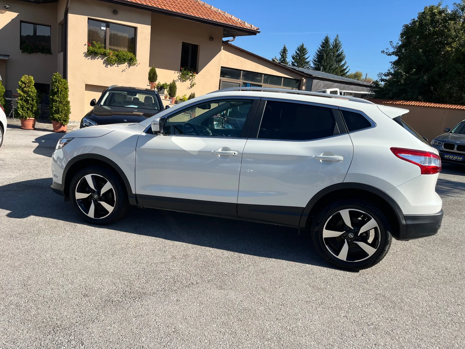 Nissan Qashqai 1, 6 DCI  PANORAMA KAMERA NAVI AUTOMAT | Mobile.bg � ����������� 14