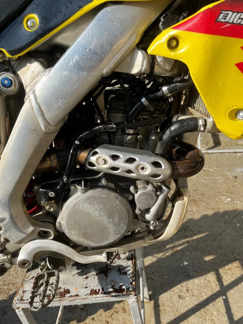 Suzuki 250, снимка 10 - Мотоциклети и мототехника - 52422296