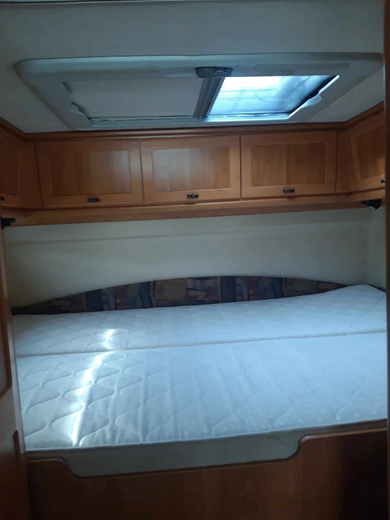 Кемпер HYMER / ERIBA Hymer 412, снимка 11 - Каравани и кемпери - 53745561
