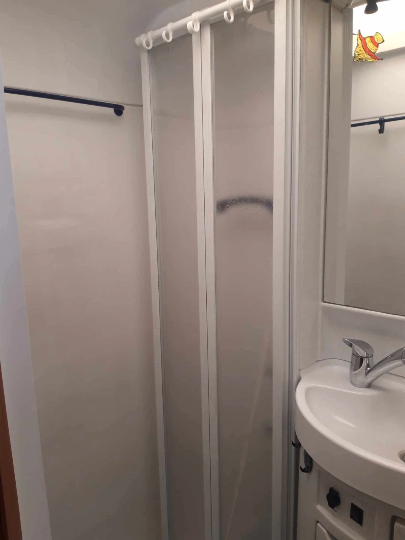 Кемпер HYMER / ERIBA Hymer 412, снимка 16 - Каравани и кемпери - 53745561