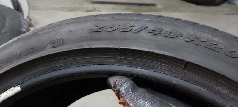 Гуми Летни 255/40R20, снимка 8 - Гуми и джанти - 29880277