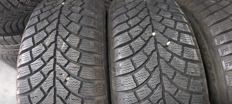 Гуми Зимни 195/65R14, снимка 2 - Гуми и джанти - 35129696