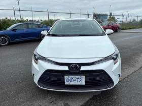 Toyota Corolla CARFAX * АВТО КРЕДИТ * ПРОГНОЗНА ЦЕНА ДО БГ * , снимка 2