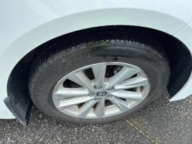 Toyota Corolla CARFAX * АВТО КРЕДИТ * ПРОГНОЗНА ЦЕНА ДО БГ * , снимка 6