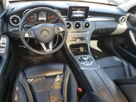 Mercedes-Benz C 300 4 MATIC ЦЕНА ДО БГ , снимка 10