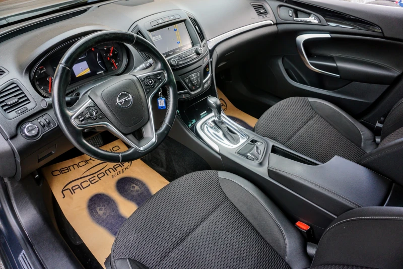 Opel Insignia 2.0CDTI COSMO AUTO SPORTS TOURER , снимка 7 - Автомобили и джипове - 38047297