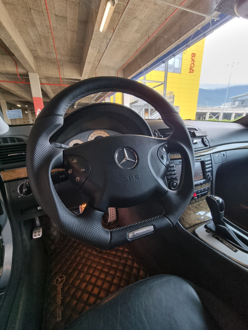 Mercedes-Benz E 500, снимка 9 - Автомобили и джипове - 46440590