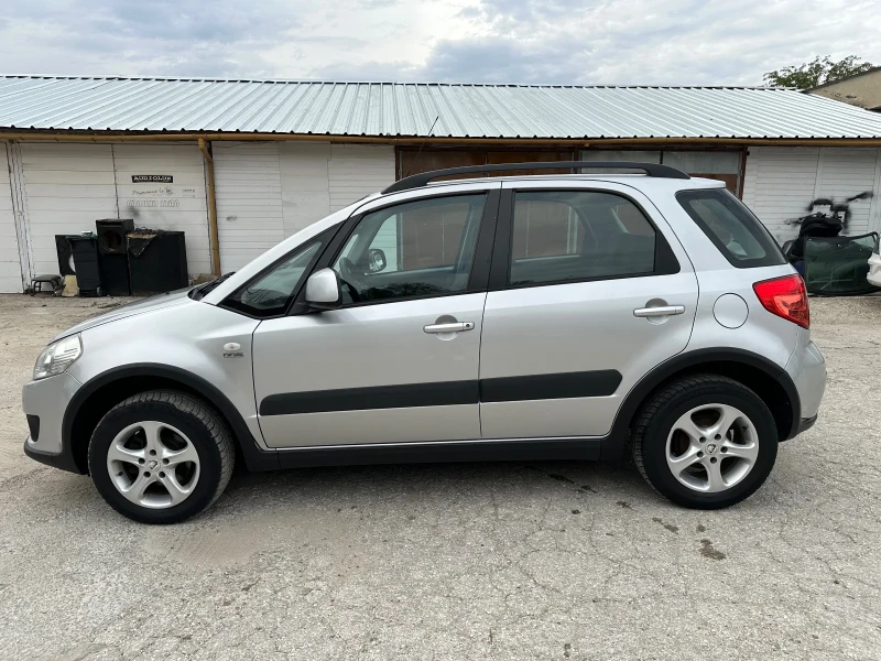 Suzuki SX4 1.9 DDiS 120 к.с. / 4x4 / Климатроник, снимка 8 - Автомобили и джипове - 46992005