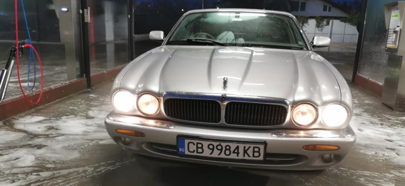 Jaguar Xj, снимка 1 - Автомобили и джипове - 47525611