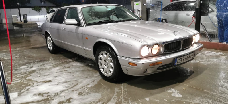 Jaguar Xj, снимка 3 - Автомобили и джипове - 47525611