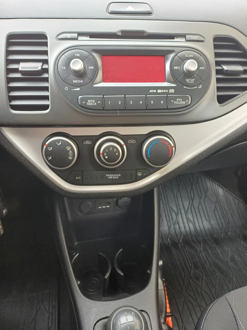 Kia Picanto, снимка 7 - Автомобили и джипове - 48071480