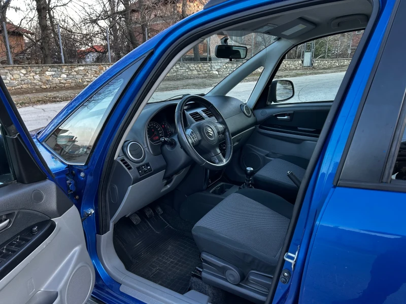 Suzuki SX4 1.9D * 4x4* KEYLESS* , снимка 9 - Автомобили и джипове - 48352974