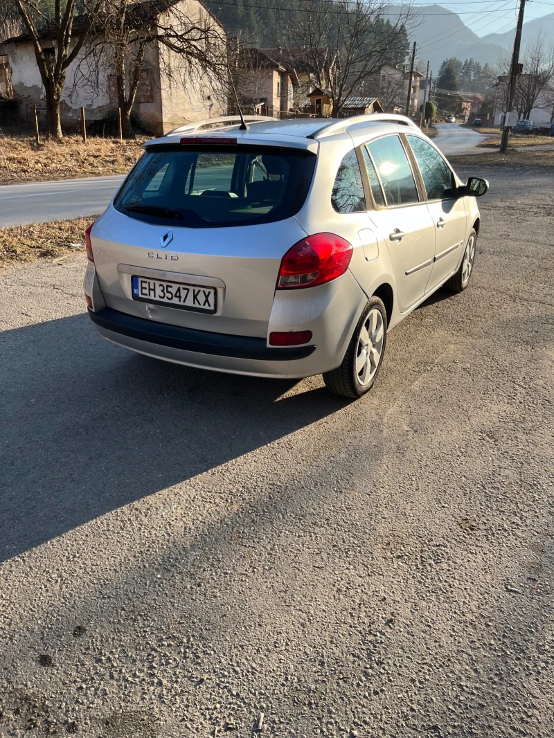 Renault Clio 1.5dci, снимка 3 - Автомобили и джипове - 49063592