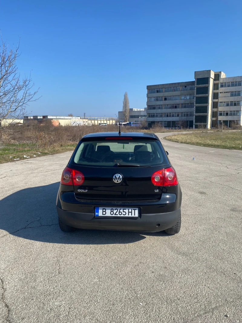 VW Golf 1.6 102, снимка 3 - Автомобили и джипове - 49525411