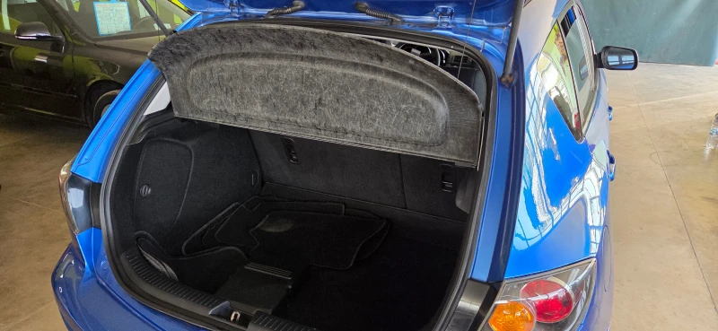 Mazda 3 1.6 бенз ВЕРИГА, снимка 4 - Автомобили и джипове - 51406165