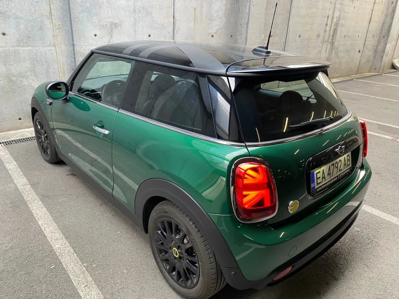 Mini Cooper SE British Racing Green , снимка 8 - Автомобили и джипове - 51436014