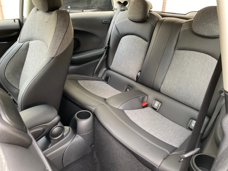 Mini Cooper SE British Racing Green , снимка 12 - Автомобили и джипове - 51436014