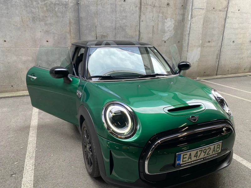 Mini Cooper SE British Racing Green , снимка 2 - Автомобили и джипове - 51436014