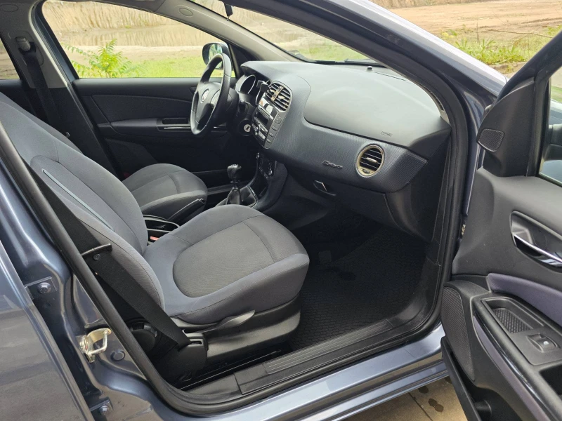 Fiat Bravo 1.4i LPG, снимка 11 - Автомобили и джипове - 52478577