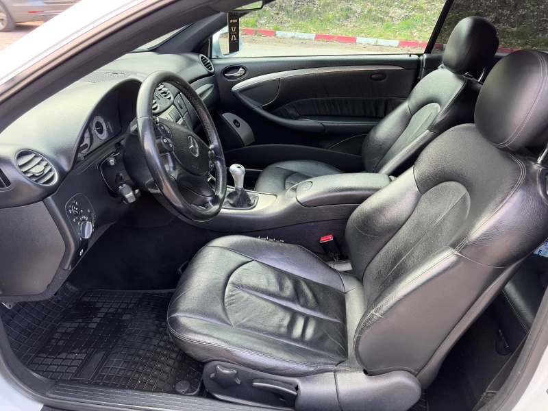Mercedes-Benz CLK 220CDI, снимка 12 - Автомобили и джипове - 52678985