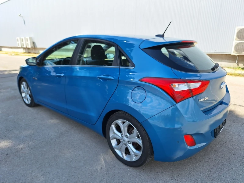 Hyundai I30 1.6-МНОГО ЗАПАЗЕНА, снимка 4 - Автомобили и джипове - 53079006