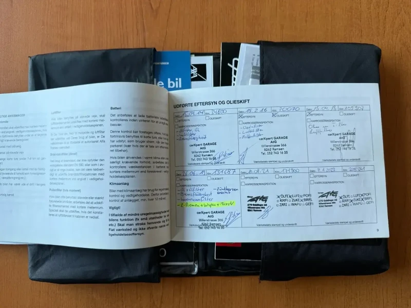 Alfa Romeo Giulietta 1750TBi Quadrifoglio Verde 235k.c. , снимка 17 - Автомобили и джипове - 53167389