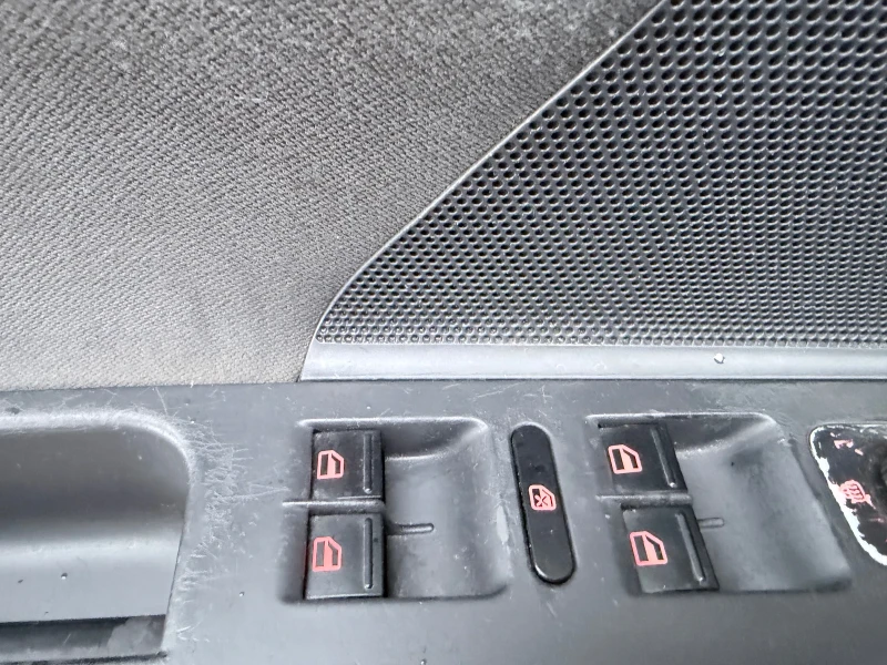 VW Golf 1.6 бензин никога не в имала газ, снимка 13 - Автомобили и джипове - 53264327