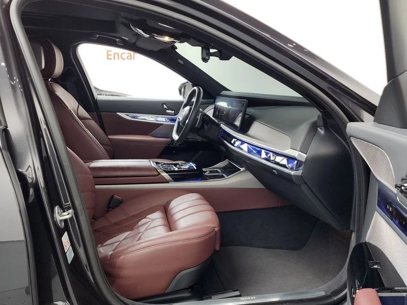 BMW 740 740I Sdrive Design Pure Excellence, снимка 11 - Автомобили и джипове - 55663269