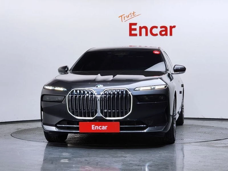 BMW 740 740I Sdrive Design Pure Excellence, снимка 3 - Автомобили и джипове - 55663269