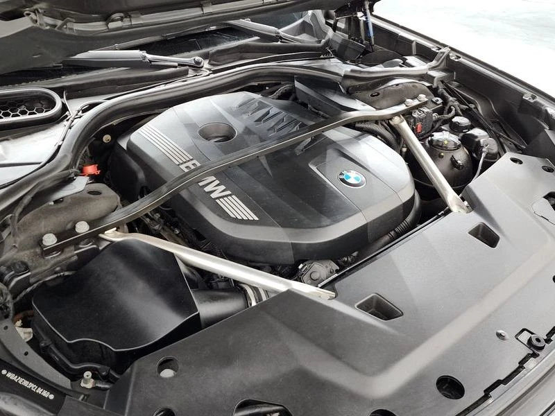 BMW 740 740I Sdrive Design Pure Excellence, снимка 6 - Автомобили и джипове - 55663269