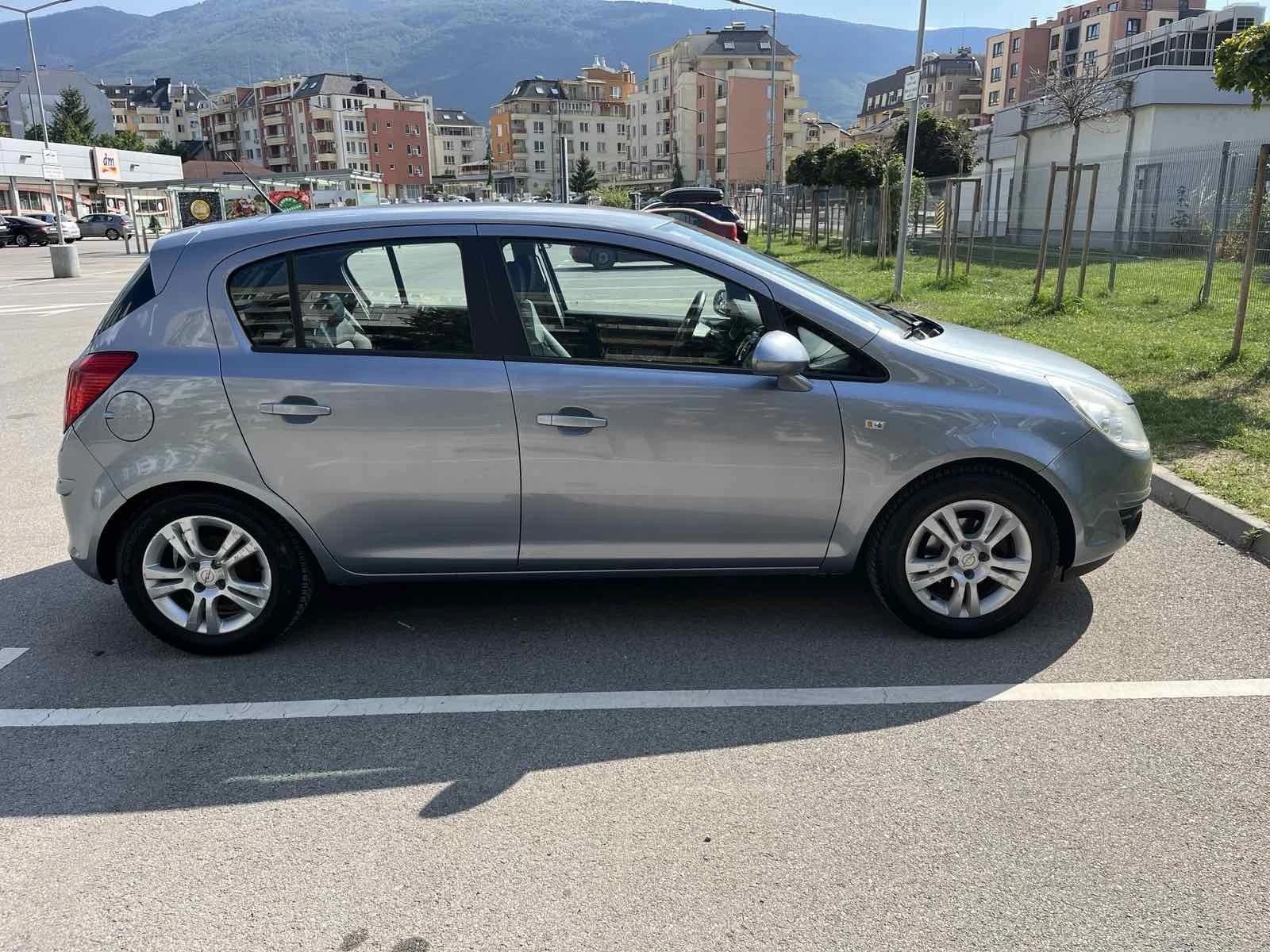 Opel Corsa Cosmo - изображение 2