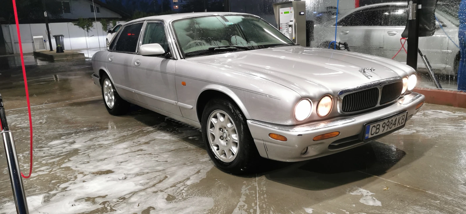 Jaguar Xj  - изображение 4